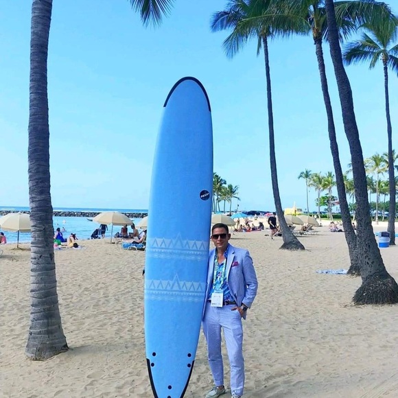 Meet your Posher, Bob - Picture 5 of 7